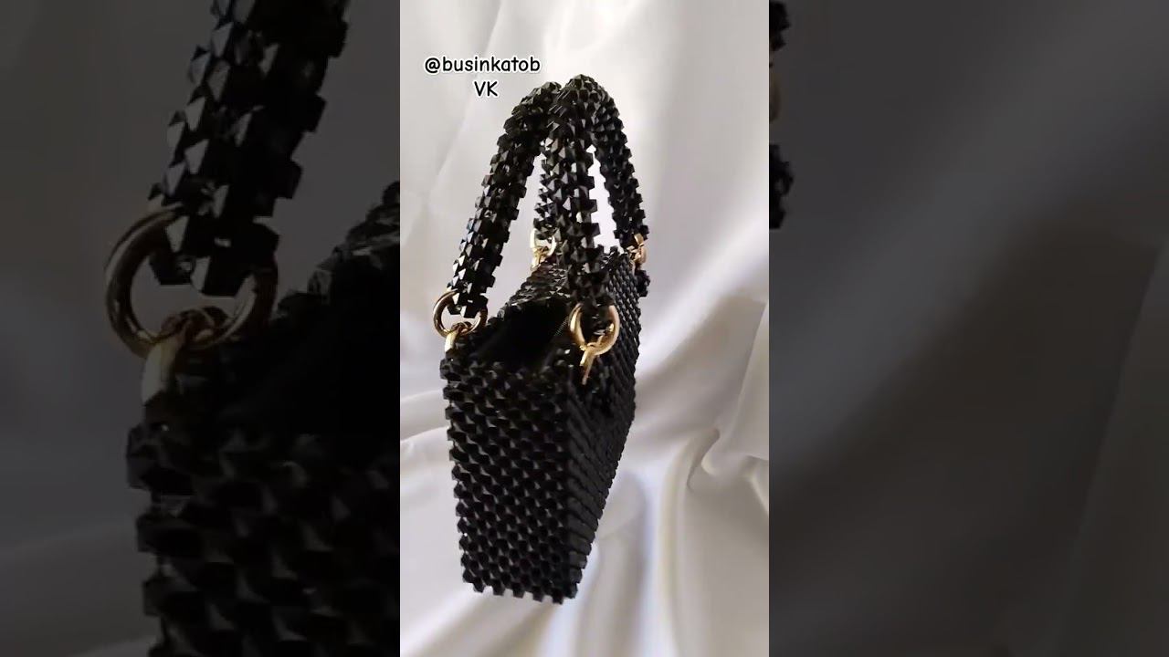 Черная сумочка из бусин #bead #bag #сумкиизбусин #сумки #trend #bagbeads #топ #top #тренды #Бусинка смотреть онлайн