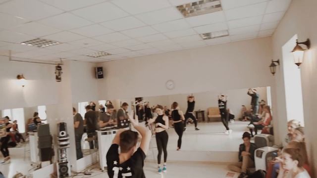 BIG VOGUE DAY смотреть онлайн