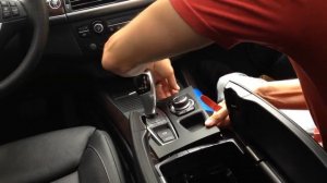 BMW E70 X5  снятие центральной консоли Акпп