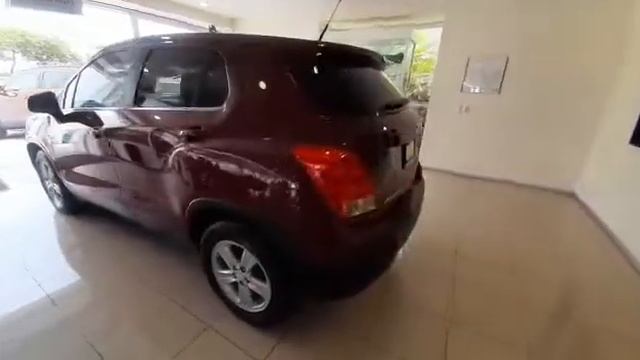 CHEVROLET TRAX LT 2016 ROJA смотреть онлайн