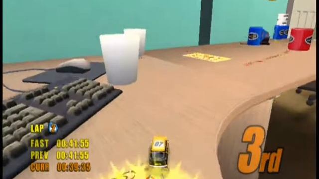 Mini Desktop Racing ... (PS2) Gameplay смотреть онлайн