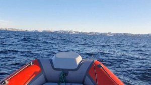 Риб Ривер Ботс 430 + tohatsu 9.9 efi на Баренцевом море.