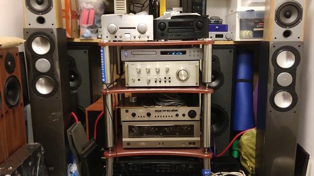 Lo-D (Hitachi) HCA-8000 / HMA-8500 + Elac FS-127 смотреть онлайн