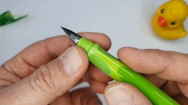 Современная перьевая ручка, а не вот это вот всё смотреть онлайн