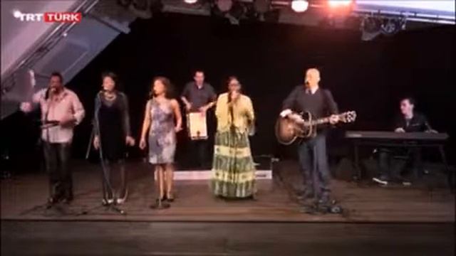 Marcia Barrett of Boney M. - Belfast/Daddy Cool (2015) смотреть онлайн