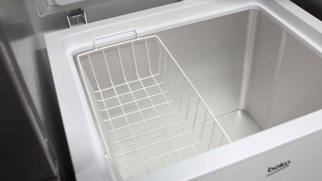Beko CF3205W Chest Freezer - White - Quick Look смотреть онлайн