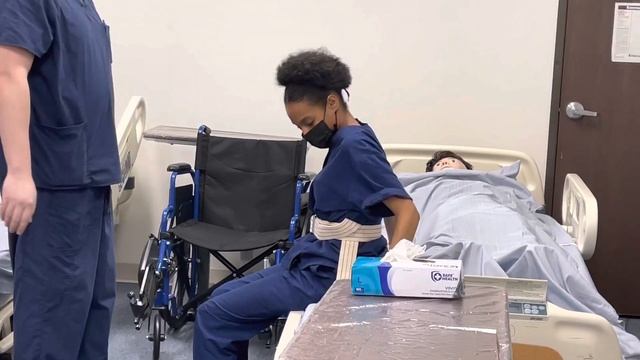 Pearson Vue CNA skills: transfer to w/c with gait belt смотреть онлайн