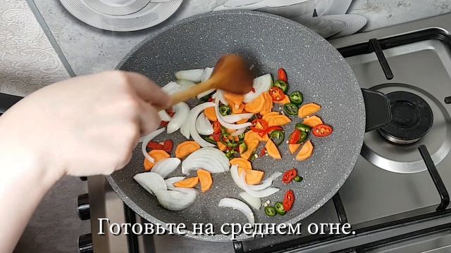 Жареные Сосиски по-корейски Рецепт Korean Stir-fried Sausages Recipe 소시지야채볶음 만들기 смотреть онлайн