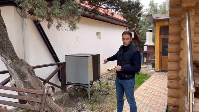 Нагрев воды в бассейне в гостиничном комплексе «Можевеловый парк» тепловым насосом Atmoterm PW-070 смотреть онлайн