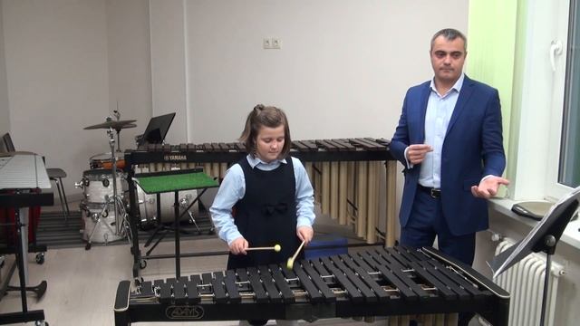 Дуплий Максим Владимирович. Работа над пьесами на ксилофоне в младших классах. смотреть онлайн