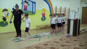 Занятие по физкультуре в детском саду - «Секретная польза движний»