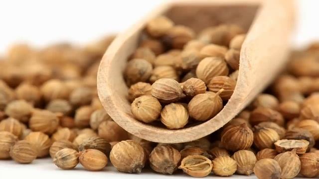 ЛЕЧЕНИЕ СУДОРОГ КОРИАНДРОМ.ЛЕЧЕБНЫЕ СВОЙСТВА КОРИАНДРА. смотреть онлайн