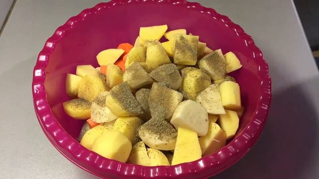 БЫСТРЫЙ И ВКУСНЫЙ УЖИН/Рыба с картошкой в рукаве смотреть онлайн