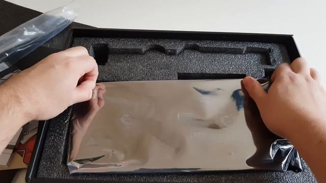 Super? MSI RTX 2070 Super Gaming - Unboxing / First View (Technichub) (8K) смотреть онлайн