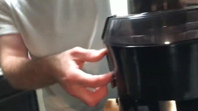 Hamilton Beach Big Mouth Juice Extractor Unboxing | Model 67601 смотреть онлайн