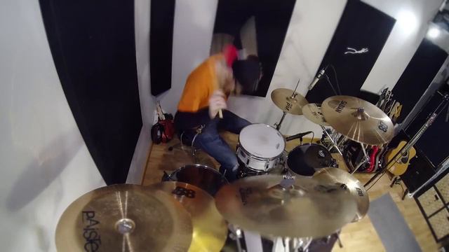 Gangster´s Paradise metal cover by Leo Moracchioli смотреть онлайн