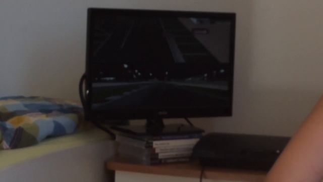 Играем в MotoGP 14 смотреть онлайн