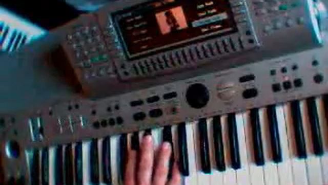 Rather nice sequence with arpeggio of some minor Classic Chords in all Keys смотреть онлайн