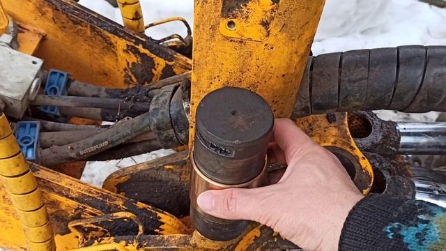 ELEX81A Трещит по швам, устраняю неисправности, меняю втулку пальца ч-1!!! смотреть онлайн