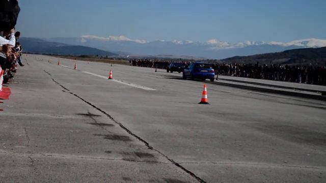 Honda Civic Turbo (ribata) VS. VW Scirocco (Heed Auto) смотреть онлайн
