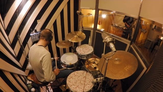 Arthur Hnatek Trio - "Monotonous" Actual Studio Footage смотреть онлайн