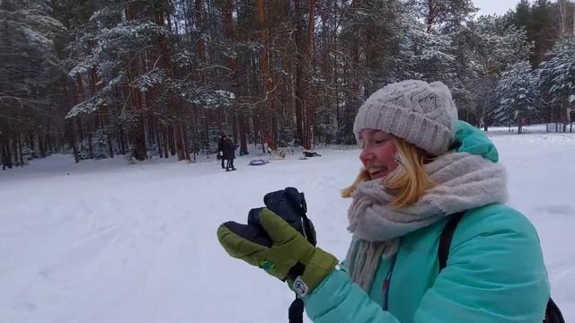 КАТАЛКИ НА ХАСКИ | ДЕТИ В ВОСТОРГЕ | ЗАРАБОТАЛИ НА КИРОВ #husky #ездовойспорт #хаски #тренировки смотреть онлайн
