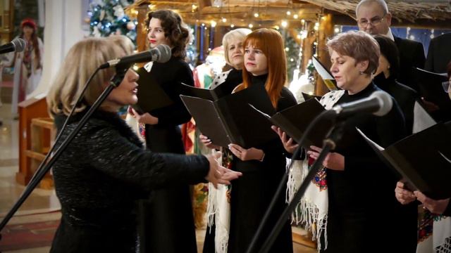 ОРАНТА колядує - Дзвони дзвонять - Тешуть теслі - Ukraine CHRISTMAS смотреть онлайн