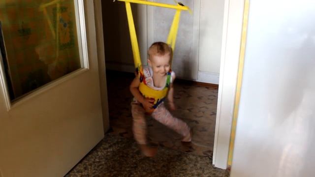 Прыгаем Дома! Детские Прыгунки смотреть онлайн