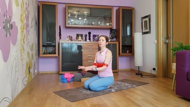 Асаны на осанку смотреть онлайн