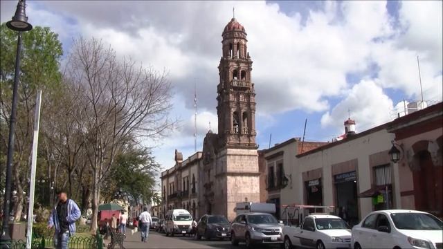 Beautiful!! Morelia, Mexico 2/2 смотреть онлайн