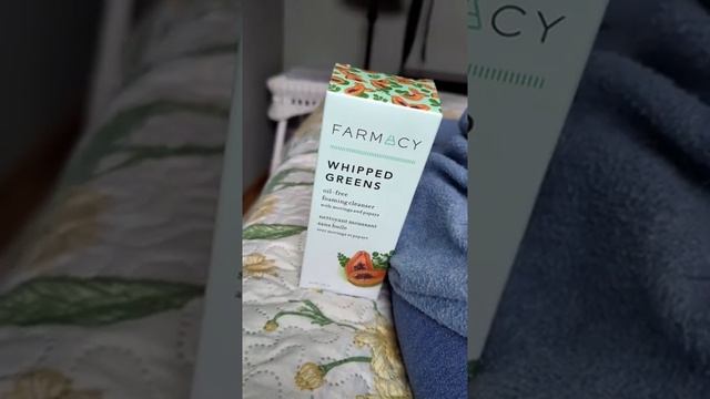 Boxy Charm Reveal April, 2022 смотреть онлайн