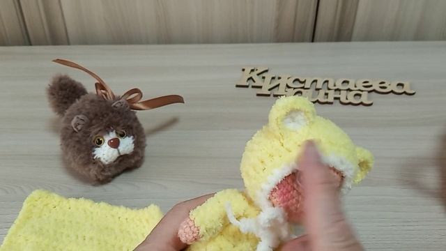 02.09.2021. Связала Пупсика и котика//Маленькая хитрость для рукодельниц. смотреть онлайн