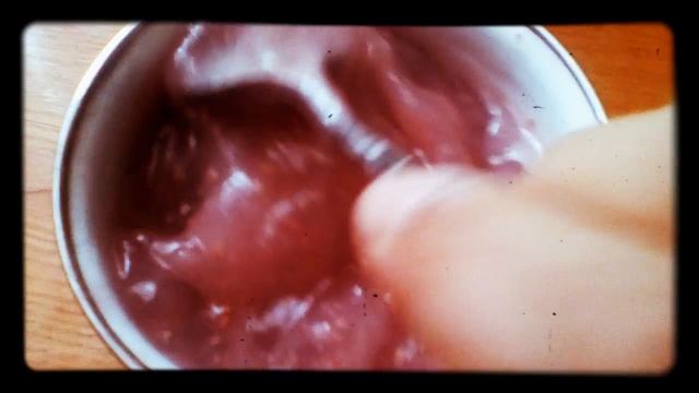 Я первый раз сделала кисель своими руками, из крахмала смотреть онлайн