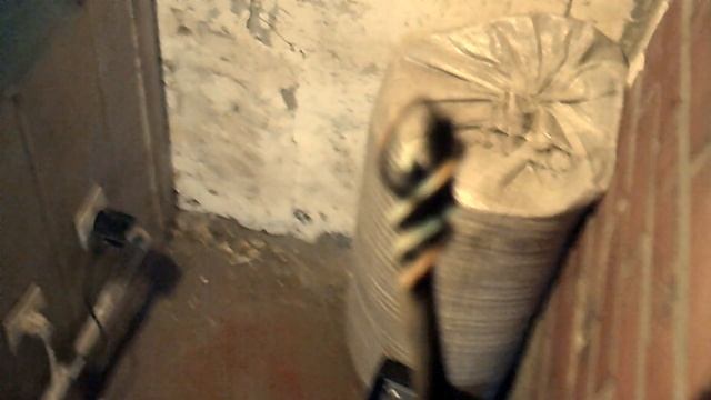 Неожиданный способ разморозки трубы смотреть онлайн