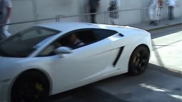 Lamborghini Gallardo LP560-4 & Ferrari F430 & Ferrari 599 GTB Fiorano tunnelrun смотреть онлайн