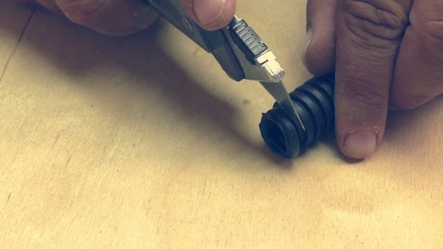 КАК СОЕДИНИТЬ ГОФРУ без изоленты, муфты! Новый способ! смотреть онлайн