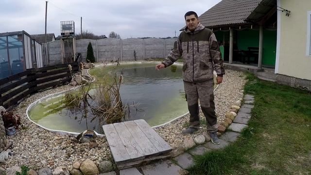 Как сделать пруд на даче своими руками.Пруд из баннера.Пруд с плёнкой. Пруд на своём участке.