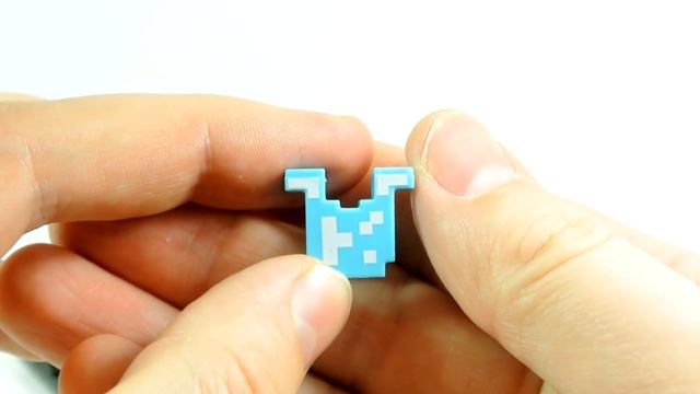 Минифигурка Стива в Алмазной броне от LEBQ 1716 Minecraft Steve in Diamond Armor смотреть онлайн