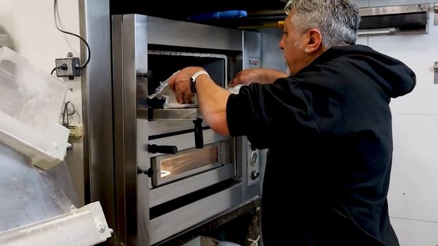 ¿Cómo hacer PIZZA CARBONARA en CASA? | Pino Prestanizzi смотреть онлайн