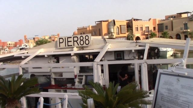 A Day in El Gouna, Egypt: with THE DEE'S смотреть онлайн