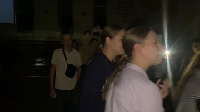 Ростовская молодёжь Щербакова встречает брата Дениса с армии. «Дни прошли и снова собрались друзья» смотреть онлайн