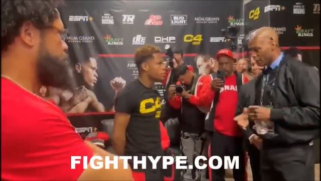 DEVIN HANEY GETS FINAL INSTRUCTIONS ON "DIRTY" TACTICS VS. LOMACHENKO FROM REFEREE BEHIND THE SCENE смотреть онлайн