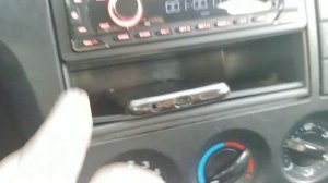 Магнитола JBL Celebrity 100