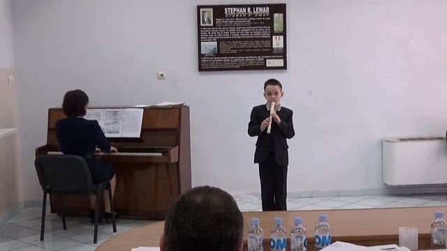 Ilie Veleșo " Красный Сарафан " + "Ciobănaș" de O.Negruță ? /Yamaha YRS-23/ смотреть онлайн