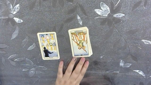 Обучение таро: Семерка жезлов, Семерка мечей, Семерка пентаклей, Семерка чаш