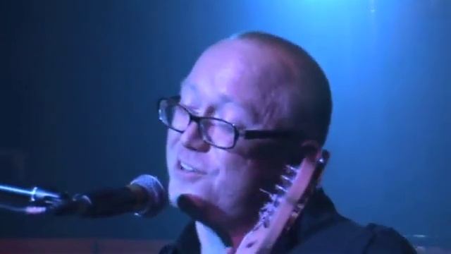 Жизнь устала (Рэд в "Банзае") смотреть онлайн