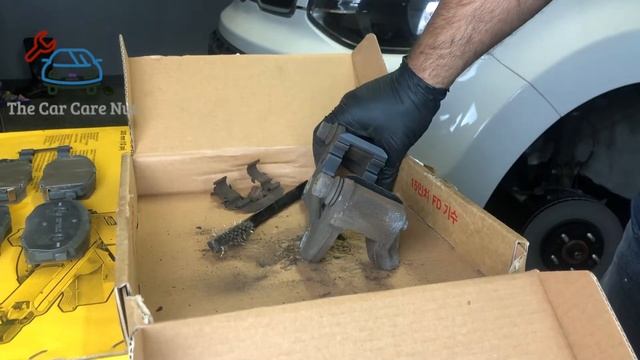 How to replace the front brakes on your Kia Soul like a Pro смотреть онлайн