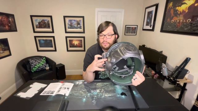 Unboxing and Reviewing: Fallout NCR Veteran Ranger Helmet Bundle смотреть онлайн