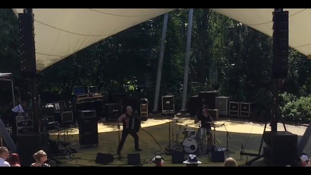 Repin and Rauhala duo( digi accordion and Drums)Kerava Aurinkomäki17.7.21 смотреть онлайн