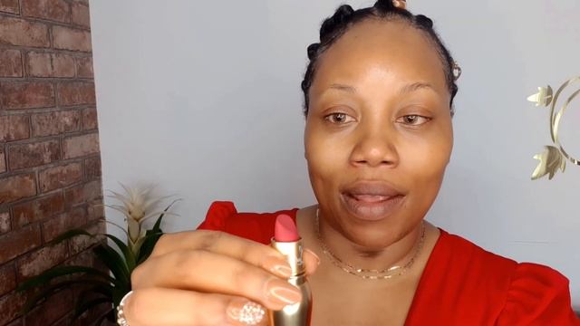 CHRISTIAN LOUBOUTIN BEAUTÉ LIPSTICK Review | Velvet Matte Lipstick #christianlouboutin #makeup